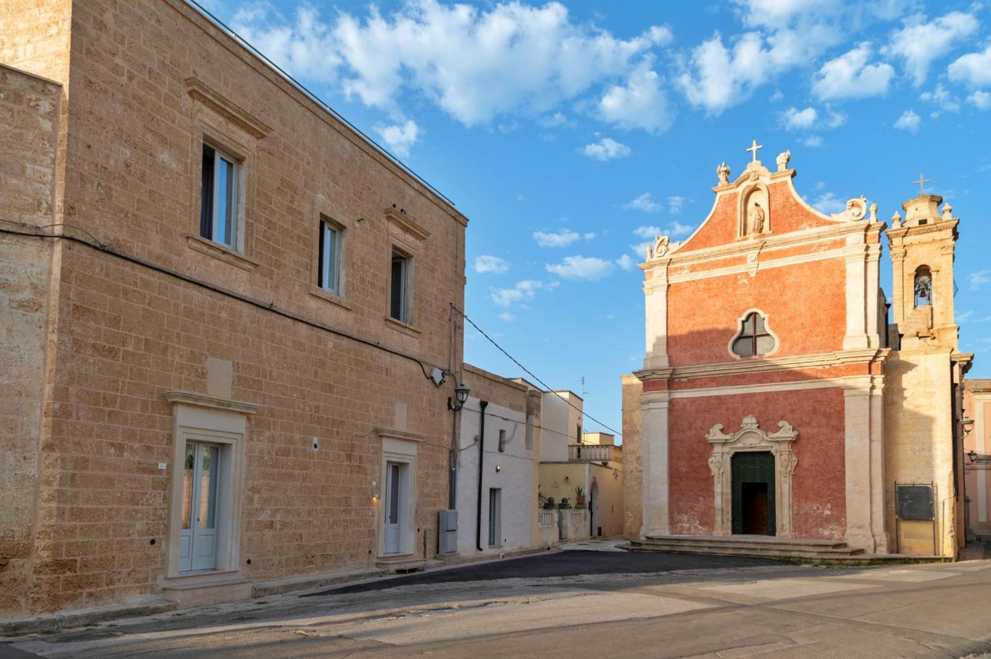 ホテル Palazzo Pati Tiggiano エクステリア 写真