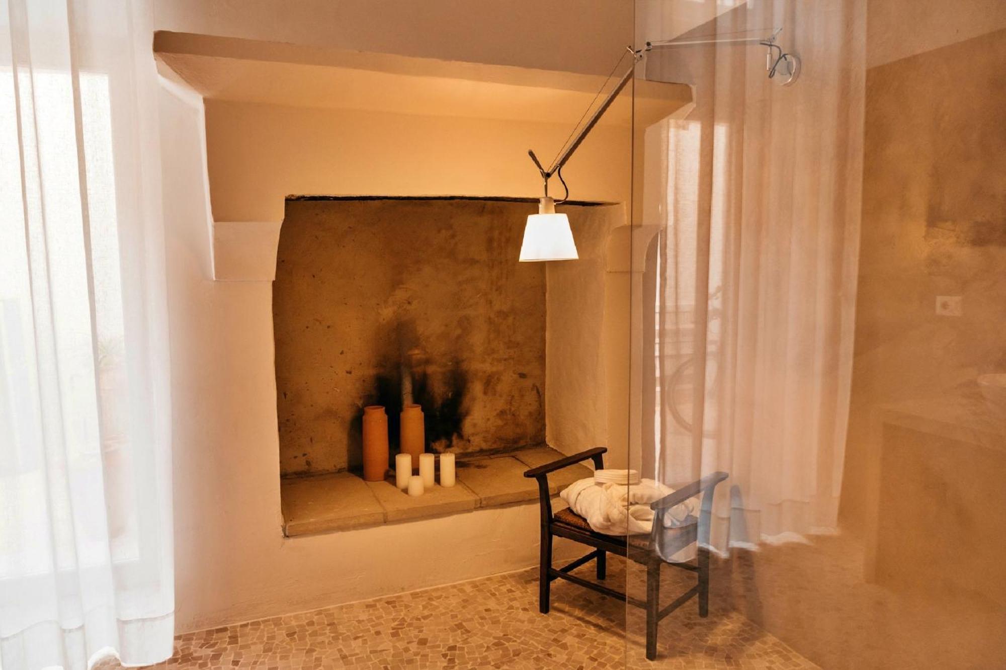 ホテル Palazzo Pati Tiggiano エクステリア 写真