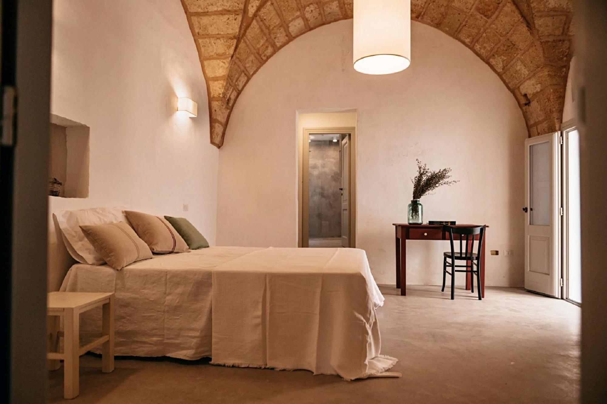 ホテル Palazzo Pati Tiggiano エクステリア 写真