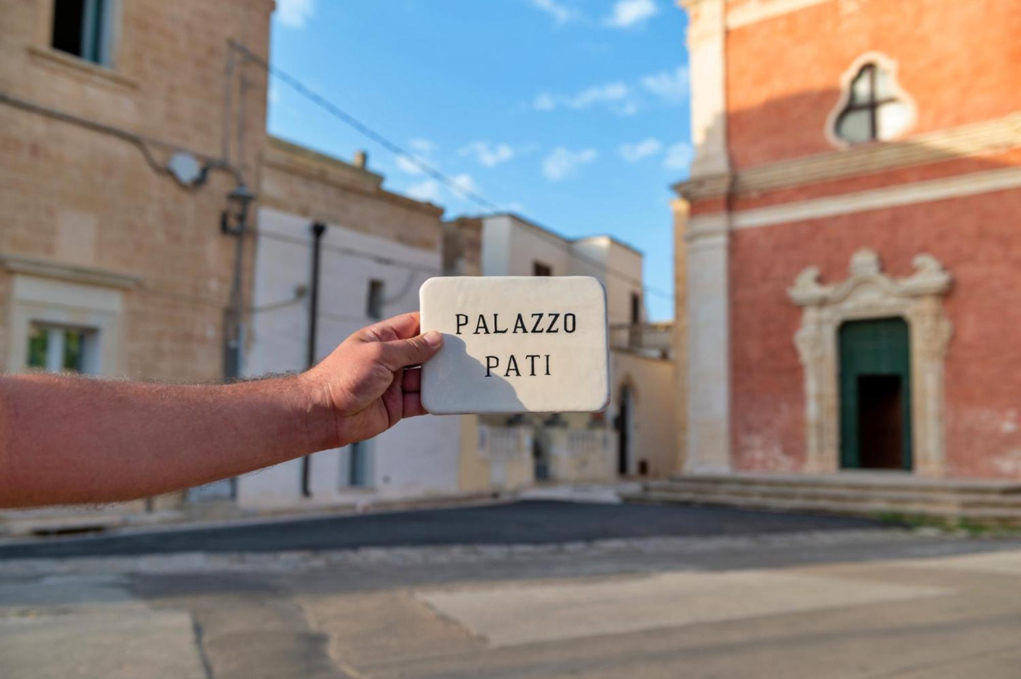 ホテル Palazzo Pati Tiggiano エクステリア 写真